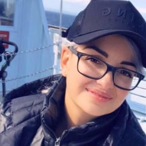 Meet your Posher, Genevieve